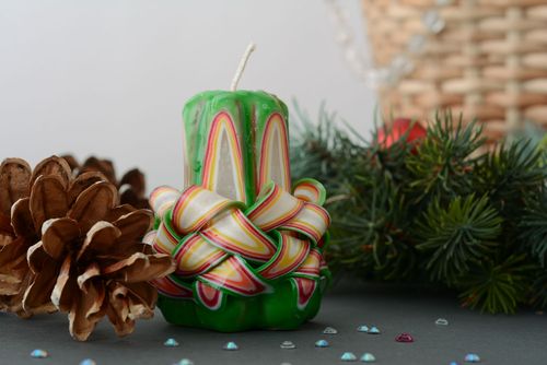 Vela decorativa verde para Navidades - MADEheart.com