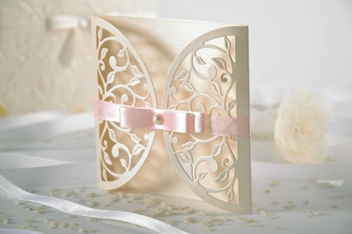 Carte dinvitation de mariage artisanale originale - MADEheart.com