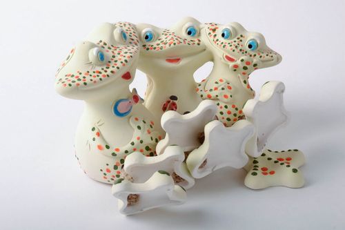 Ranocchi salvadanaio fatto a mano in ceramica dipinto a mano idea regalo  - MADEheart.com