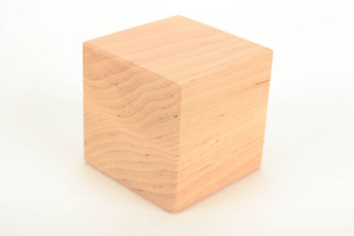 Cube en bois fait main pour serviettage - MADEheart.com