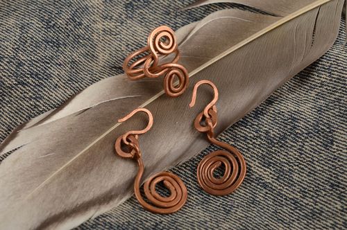 Set di orecchini e anello fatto a mano kit di accessori in metallo rame - MADEheart.com