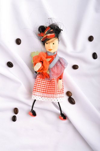 Bambola bella in stoffa fatta a mano pupazzo tessile originale da collezione - MADEheart.com