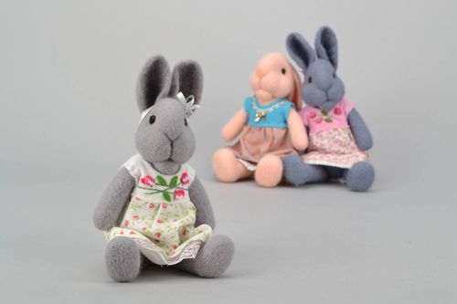 Toy Rabbit - MADEheart.com