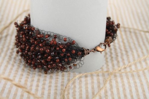 Bracelet perles rocaille brun Bijou fait main design large Accessoire femme - MADEheart.com
