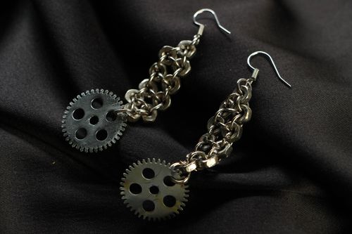 Boucles doreilles steampunk et techno en métal - MADEheart.com
