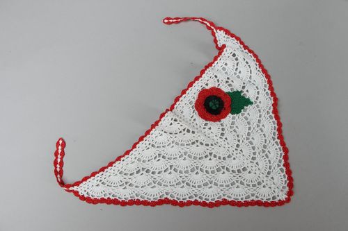Pañuelo tejido a crochet - MADEheart.com