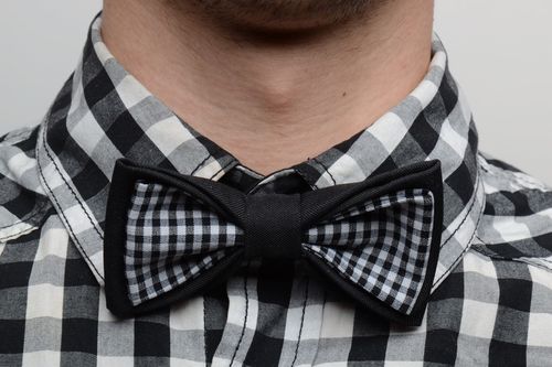 Handmade bow tie sewn of black and checkered costume fabric for men - MADEheart.com