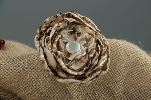 Brooch Brown flower - MADEheart.com