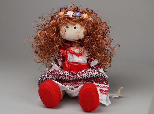 Коллекционная кукла в национальном костюме  - MADEheart.com