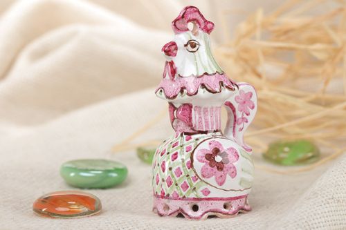 Campanilla cerámica pintada con esmalte y tintes gallo hecha a mano  - MADEheart.com