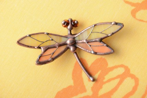 Handmade stained glass brooch in the shape of dragonfly - MADEheart.com
