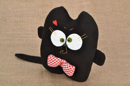 Brinquedo macio travesseiro Gato - MADEheart.com