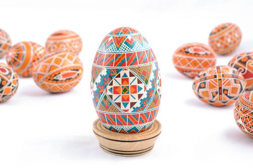 Bright handmade Easter egg with unusual pattern - MADEheart.com