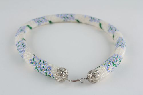 Collana tubolare intrecciata fatta a mano accessori da donna di perline - MADEheart.com