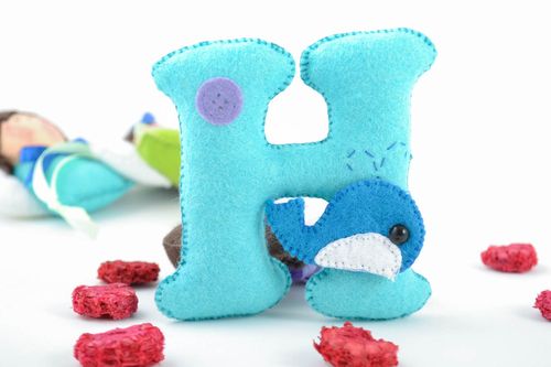 Beautiful handmade designer decorative soft letter H with toy whale - MADEheart.com