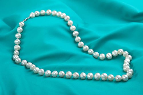 Modeschmuck Halskette handgemacht Halskette für Frauen stilvoll Perlen Schmuck - MADEheart.com