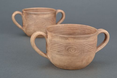 Ceramic broth bowl - MADEheart.com