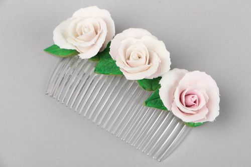 Peigne à cheveux avec roses fait main - MADEheart.com