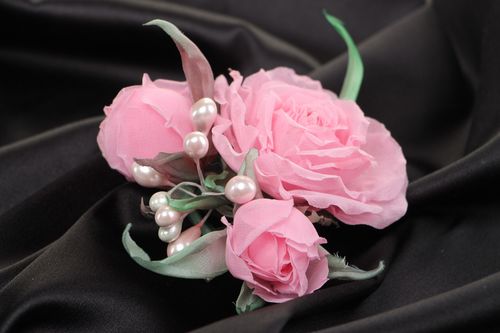 Pince à cheveux en satin et soie faite main cadeau pour femme Fleurs roses - MADEheart.com