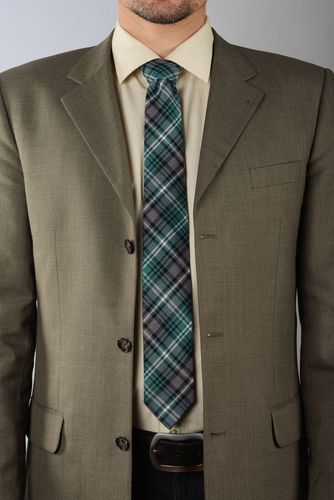 Krawatte aus Tweed - MADEheart.com