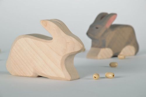 Maple Figurine Rabbit - MADEheart.com