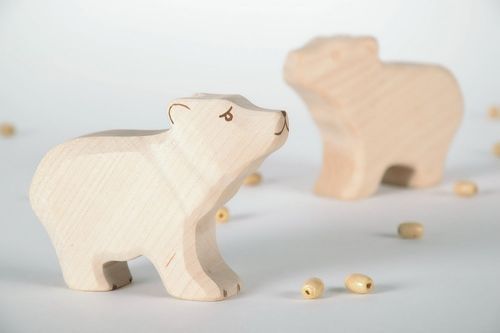 Wooden figurine Bear - MADEheart.com