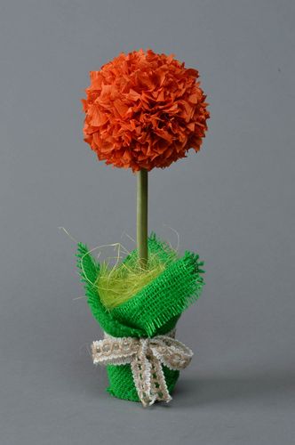 Topiario artificial de papel ondulado para decoración de sobremesa - MADEheart.com