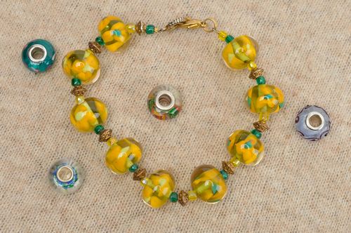 Bracelet boules Bijou fait main verre jaune design original Accessoire femme - MADEheart.com