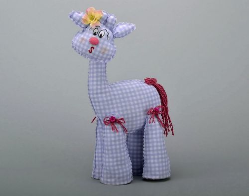 Handmade Kuscheltier Giraffe - MADEheart.com
