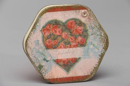 Miroir de poche vintage avec monture en bois en serviettage Coeur de rose - MADEheart.com