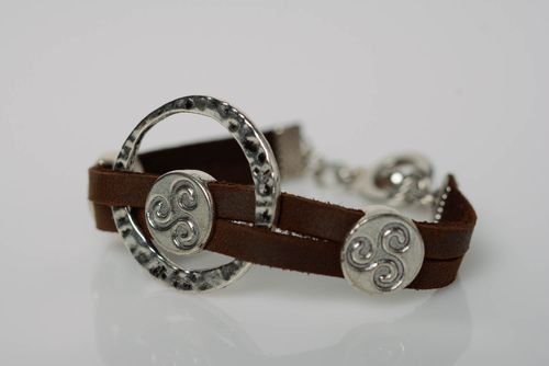 Beautiful handmade designer brown genuine leather wrist bracelet with metal inserts - MADEheart.com