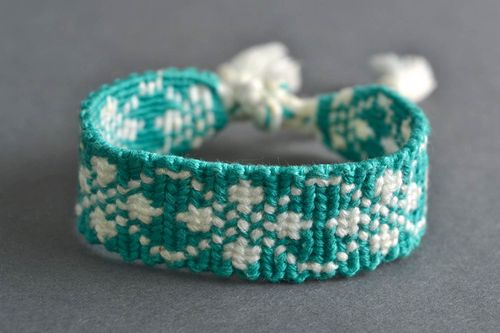 Cerulean and white handmade macrame woven friendship bracelet - MADEheart.com