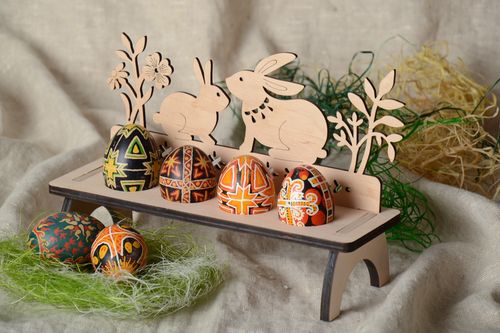 Support à œufs de Pâques en contreplaqué fait main décoratif pour 4 pièces Lapins - MADEheart.com