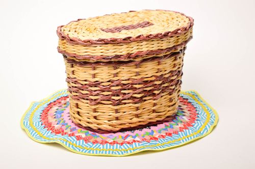 Handmade wicker basket home organizer jewelry box stylish home decor ideas - MADEheart.com