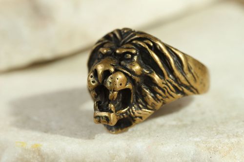 Bague originale en bronze faite main Lion - MADEheart.com