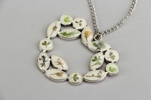 Handmade necklaces Flower Arrangement - MADEheart.com