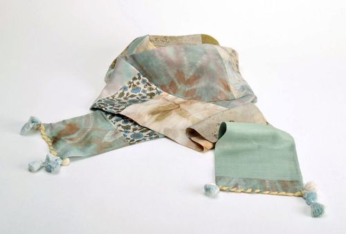 Écharpe originale faite main en soie verte  - MADEheart.com