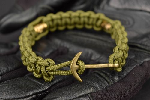 Pulsera de moda hecha a mano verde brazalete para mujer regalo original - MADEheart.com