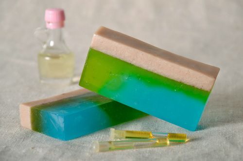 Loaf soap with grape seeds - MADEheart.com