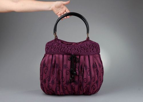 Elegante bolsa feita à mão - MADEheart.com