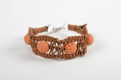Bracelet céramique Bijoux fait main avec cordon ciré brun Accessoire femme - MADEheart.com