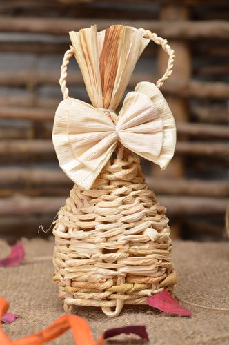 Колокольчик с бантиком из кукурузных листьев плетеный вручную для декора дома - MADEheart.com