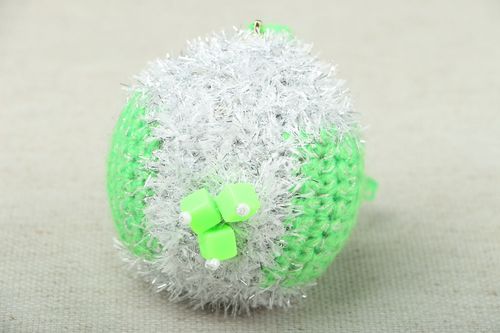 Brinquedo para Árvore de Natal feito à mão Verde claro  - MADEheart.com