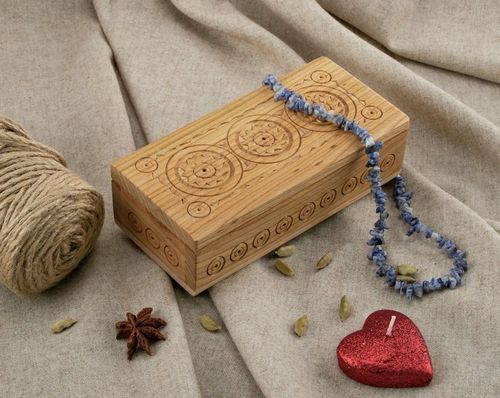 Caja de madera hecha a mano - MADEheart.com