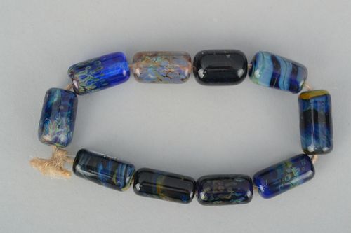 Fourniture verre chalumeau ensemble de perles fantaisie bleues - MADEheart.com