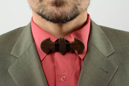 Wooden bow tie Superhero - MADEheart.com