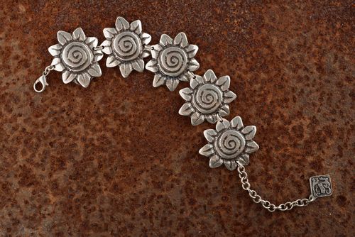 Pulseira de metal feita à mão bracelete femininos artesanais Girassol - MADEheart.com