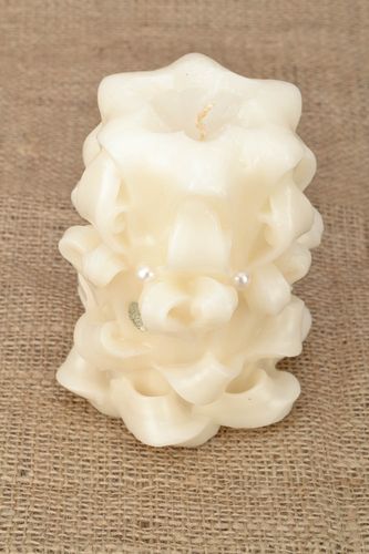 Carved white candle - MADEheart.com
