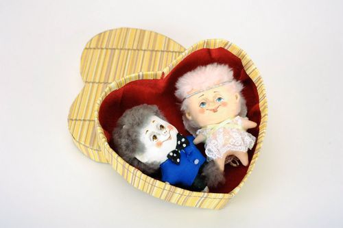Couple de jouets en papier mâché Harmonie  - MADEheart.com