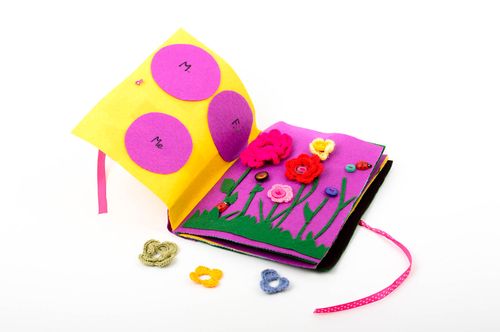 Libricino per bambini fatto a mano giocattolo di peluche idee regalo per bambino - MADEheart.com
